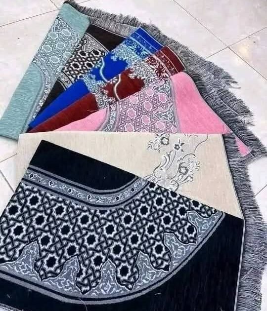 باك 10 سجادات متنوعة